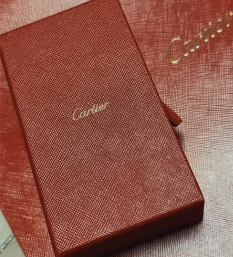 卡地亚首饰清洁套装 全新 专柜送的 用不上...