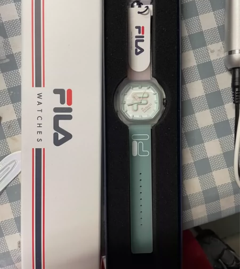 fila冰淇淋手表 新品 仅拆封 可小刀 ...
