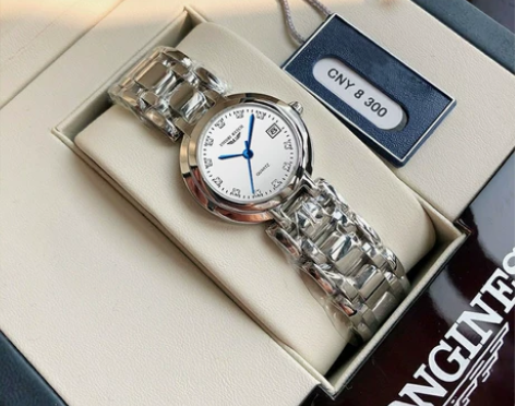 官方新款心月女士手表轻奢小众气质十大名牌正...