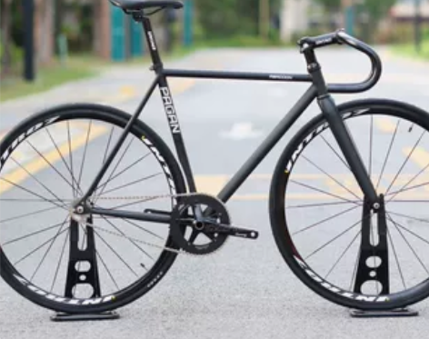 ?出卡卡死飞公路单车：pagan abad...