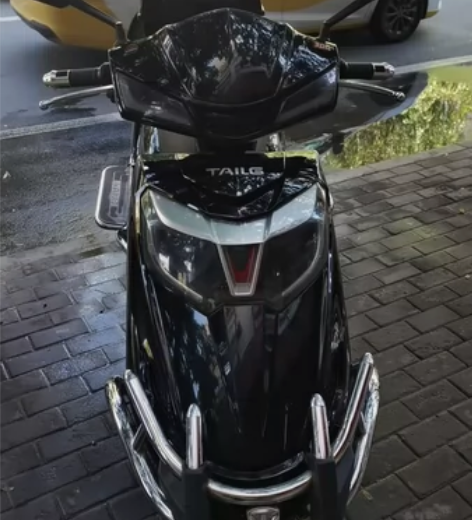 九九新72伏台铃电动车电动车。电池新！有牌...