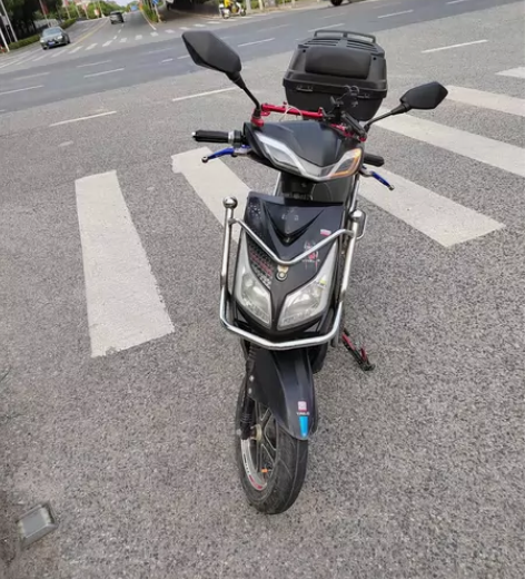 出电动车 广西河池市宜州区，本人因为没有证...