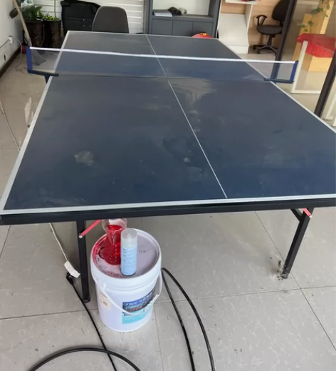 乒乓球桌，几乎没怎么用 感兴趣的话点“我想...