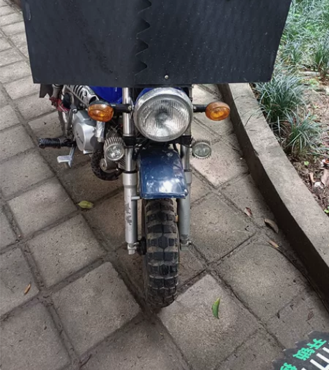 三鑫小猴子,此表1000多公里,一直放着,...