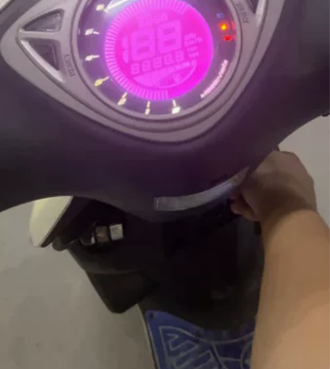 雅马哈rsz100机器不错皮毛一般机器是正...