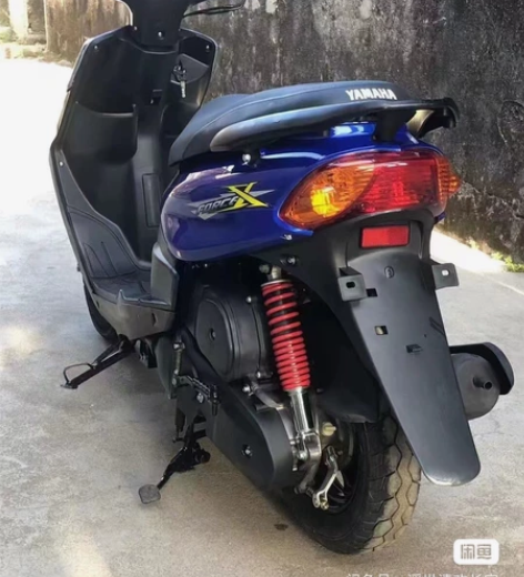 Yamaha/雅马哈哈福喜100   。 ...