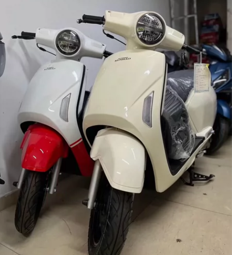 125踏板摩托车，车况挺好的，发动机安静有...