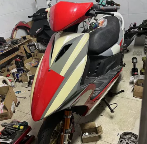 山叶飞鹰雅马哈13年出厂前置油箱 改直推上...