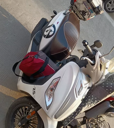 2021年5.28号上牌个人一手车宗申12...