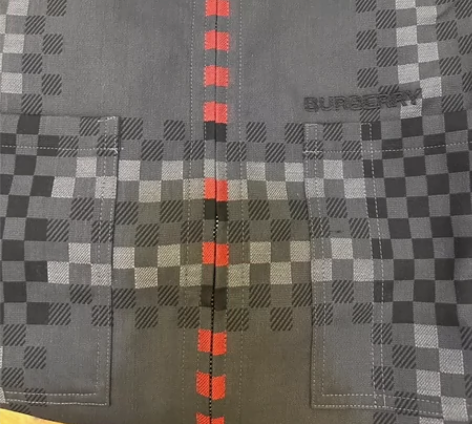 Burberry 男士外套，全新，无吊牌。...