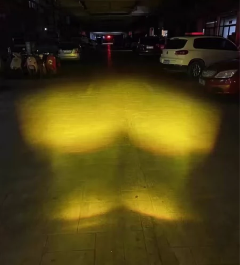 摩托车电动车小钢炮射灯外置大功率远近一体电...