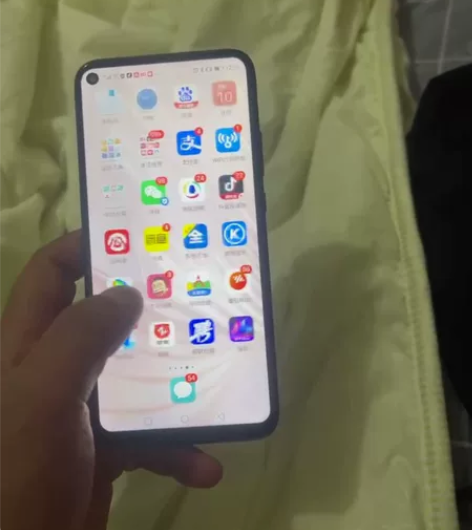 自用的备用机  华为nova5ipro 感...