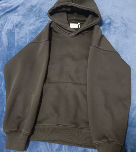 ess老复线卫衣  S码 38出包邮 就这...