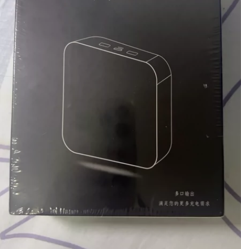 ZNNCO 充电宝20000适用时自带线超...