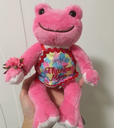 粉色泡菜蛙，肚兜蛙，母亲节限定，日本代购购...