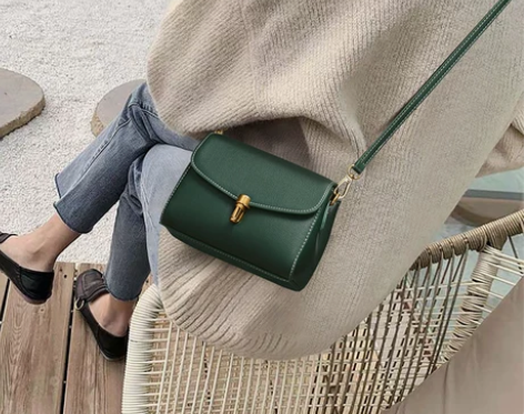 【年货价】Viney包包女斜挎包2020新...