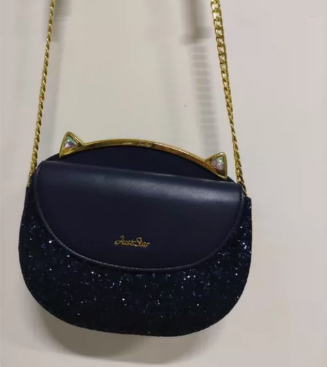 欧时纳包包，全新，有吊牌， 包包绳子有压痕...