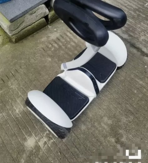 小米九号平衡车成色:9.5成新，车22年激...