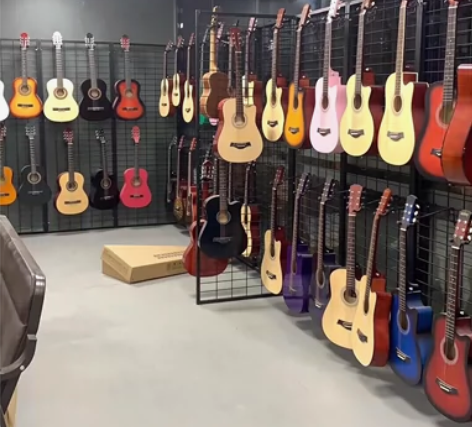 全新吉他【琴行不做了】原价1600全新现低...