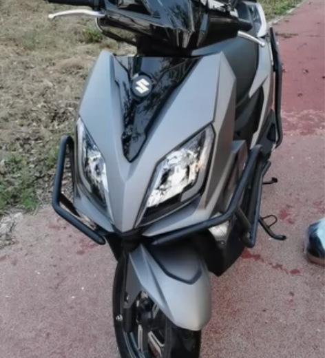 2022年6月上牌铃木UY125，6000...