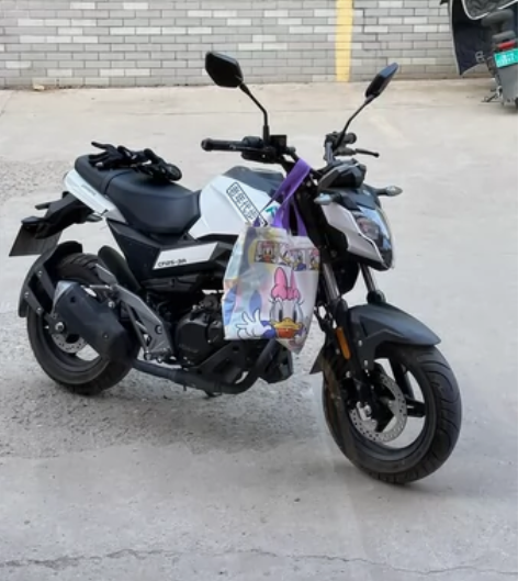 春风狒狒，骑了两千多，20年车，实在没时间...