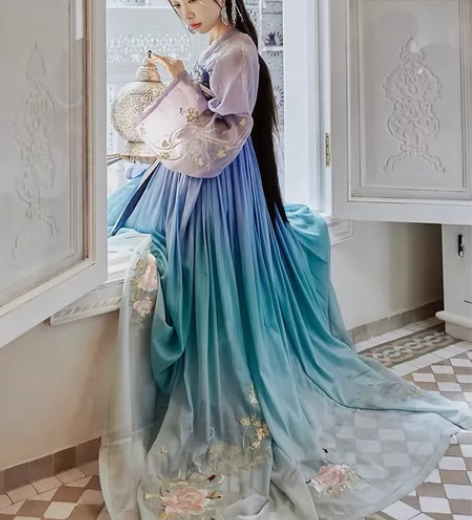 ?十三余 小豆蔻儿[花神祭]对襟齐胸上襦 ...