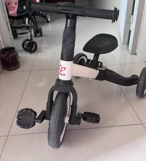 hape木质儿童平衡车，朋友送的，质量非常...