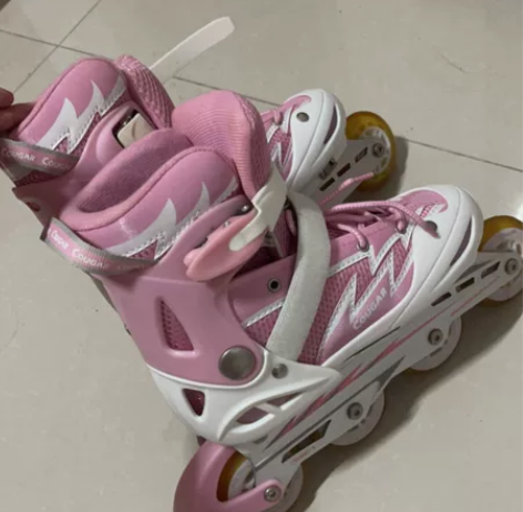 cougar美洲狮轮滑鞋 实体店买的 可调...