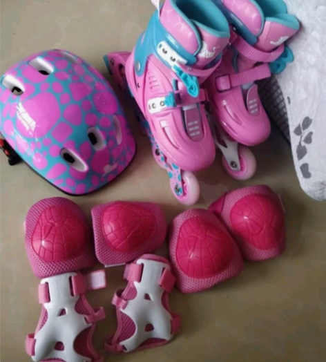 美洲狮 轮滑鞋套装 粉色 L码 M码 美洲...
