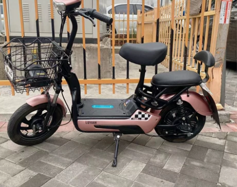 电动车二手九成新电瓶车通勤铅酸电池雅迪电动...