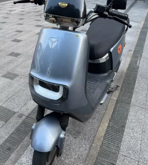 雅迪e8s-200 ，去年买的，原装没动，...