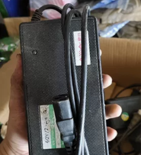 出售电动车二手充电器！48v15元-18元...