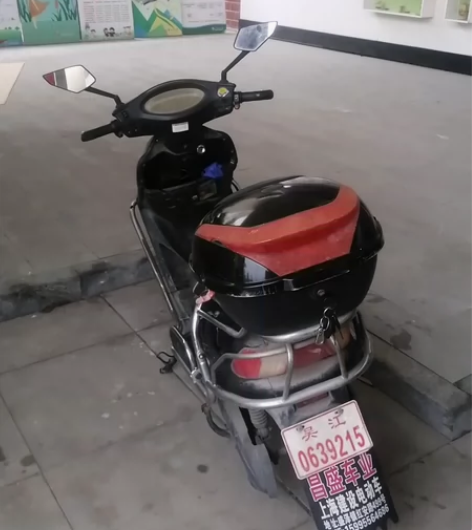 爱玛电动车,八成新,新换的6o伏23安的铅...