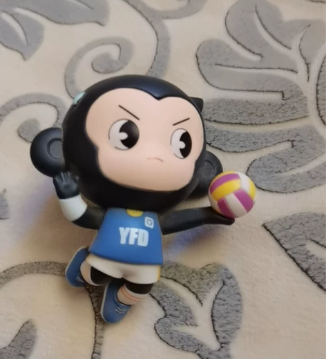 猿辅导排球小猿手办 原价45元 我出30元...