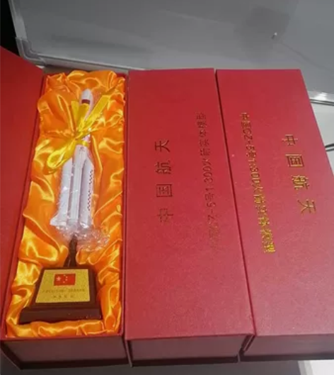 全新礼盒装少量库存，长征5号模型，出坑系列...
