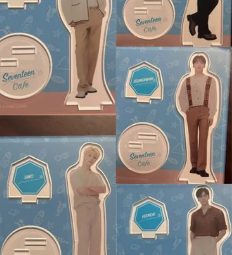 【出】seventeen cafe立牌现货...