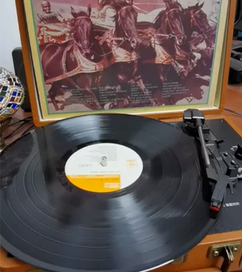 黑胶LP唱片《战争电影配乐合辑》，CBS#...