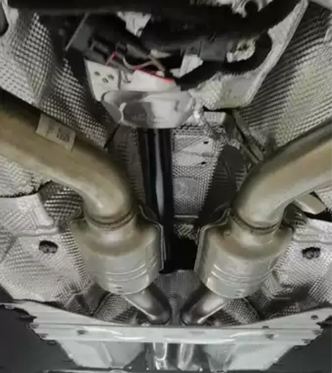 2019-2020款A6L底护板，下护板 ...