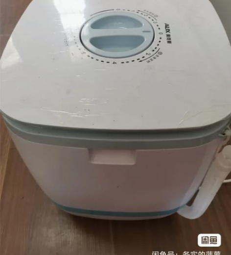 小洗衣机  奥克斯   用的少 感兴趣的话...