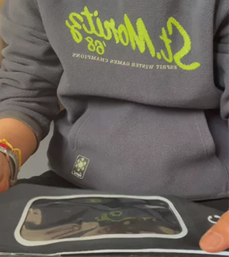 跑步腰包 升级换代了，这个转有缘人。 卖个...