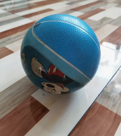 哈哈球  2号  直径15cm 感兴趣的话...