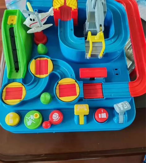 汽车闯关，这款属于大的 感兴趣的话点“我想...