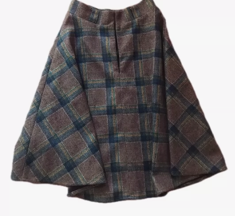 爱依服s码秋冬格子半裙伞裙 下摆是伞裙 裙...