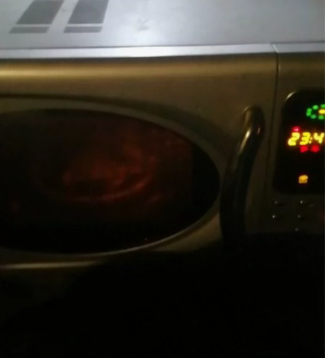 格兰仕微波炉 不议价 自提 感兴趣的话点“...