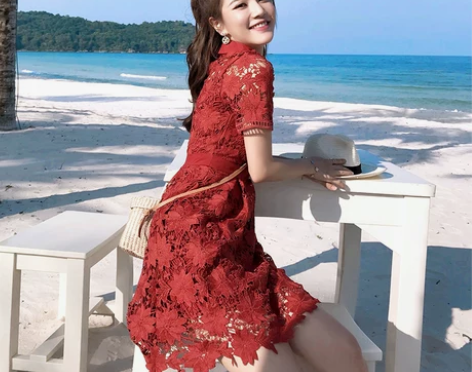 小个子冷淡风裙子女夏季显瘦极简复古红色蕾丝...