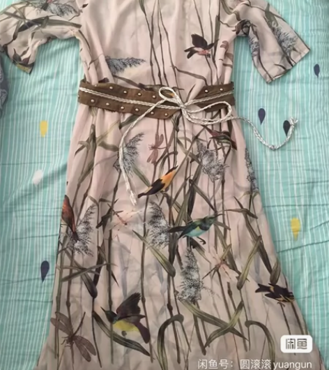 温柔江南美人墨绿色性感长裙 有开叉，实体店...