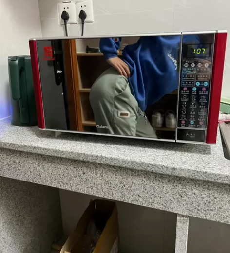 转让一个格兰仕高档微波炉，家用微波炉，可以...