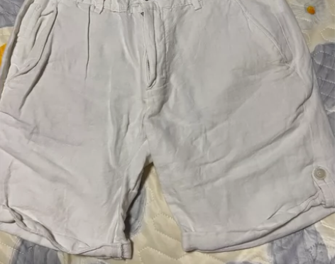 男士白色棉麻短裤- L码 感兴趣的话点“我...